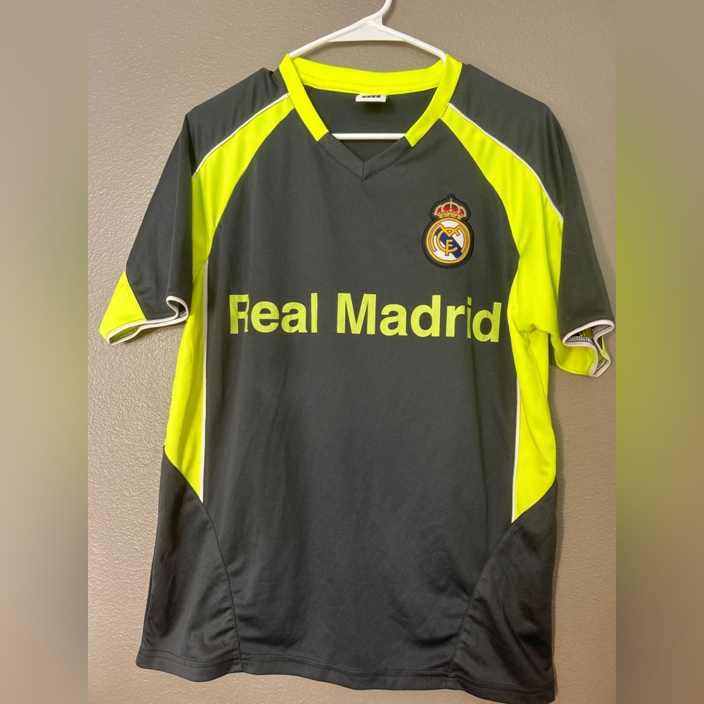 Real Madrid Men's Gray and Yellow Jersey